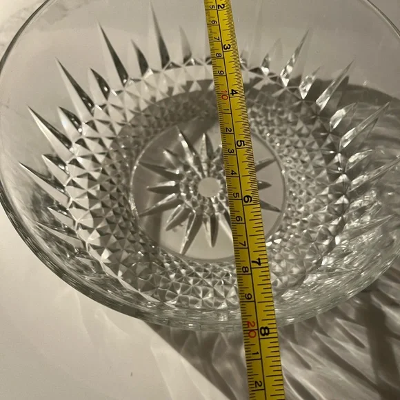 Two arcoroc France 8” glass bowls - Picture 9 of 9